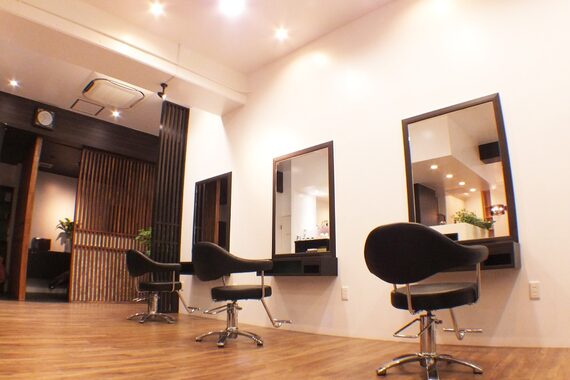 クロ ヘアー(CURRO HAIR)