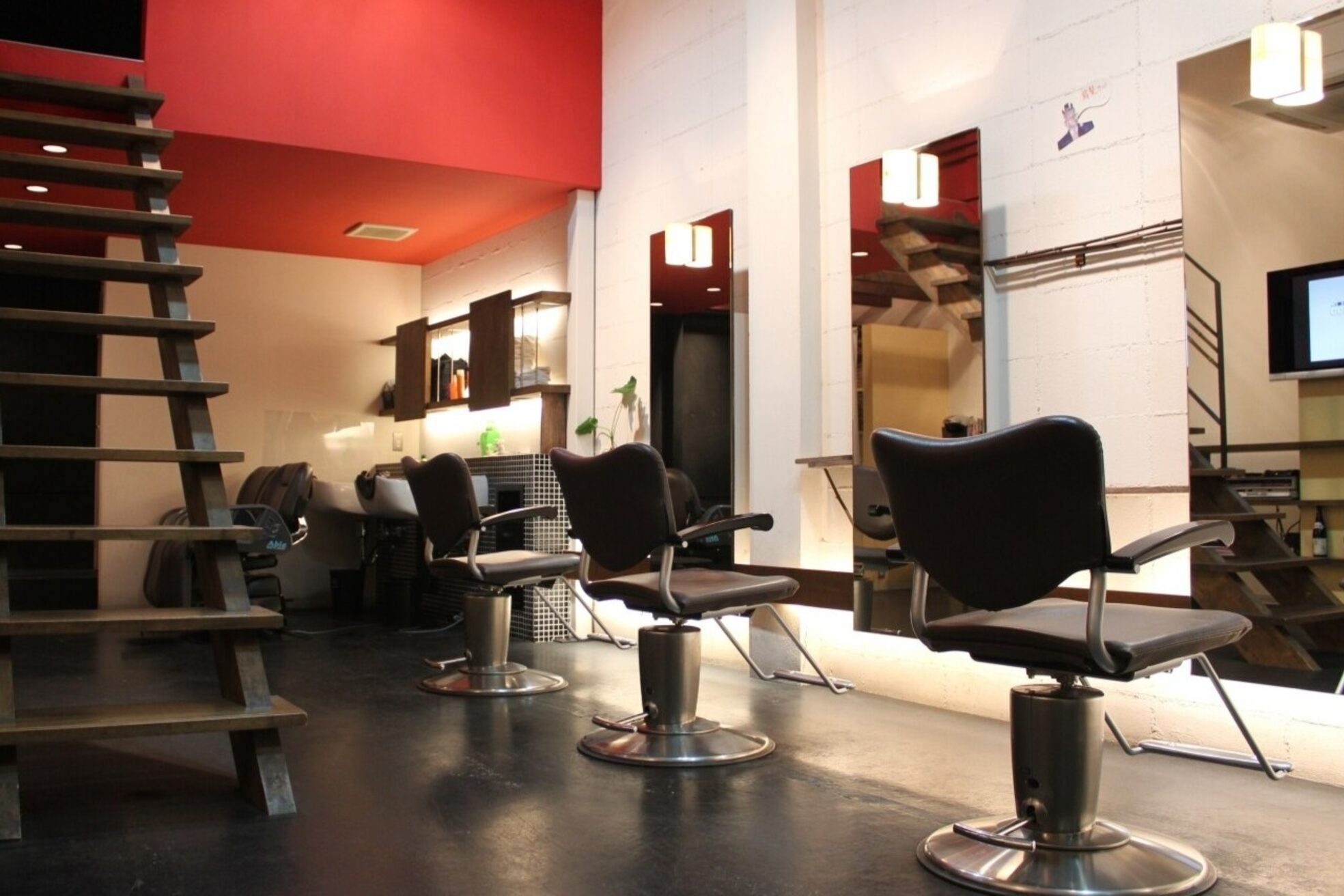 クラブ ヘアー オズ 南茨木店(CLUB HAIR OZ)1