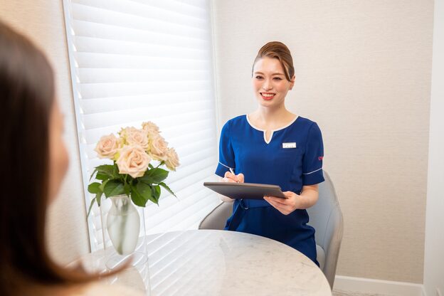 サローネファミリア(SALONE FAMILIA)8