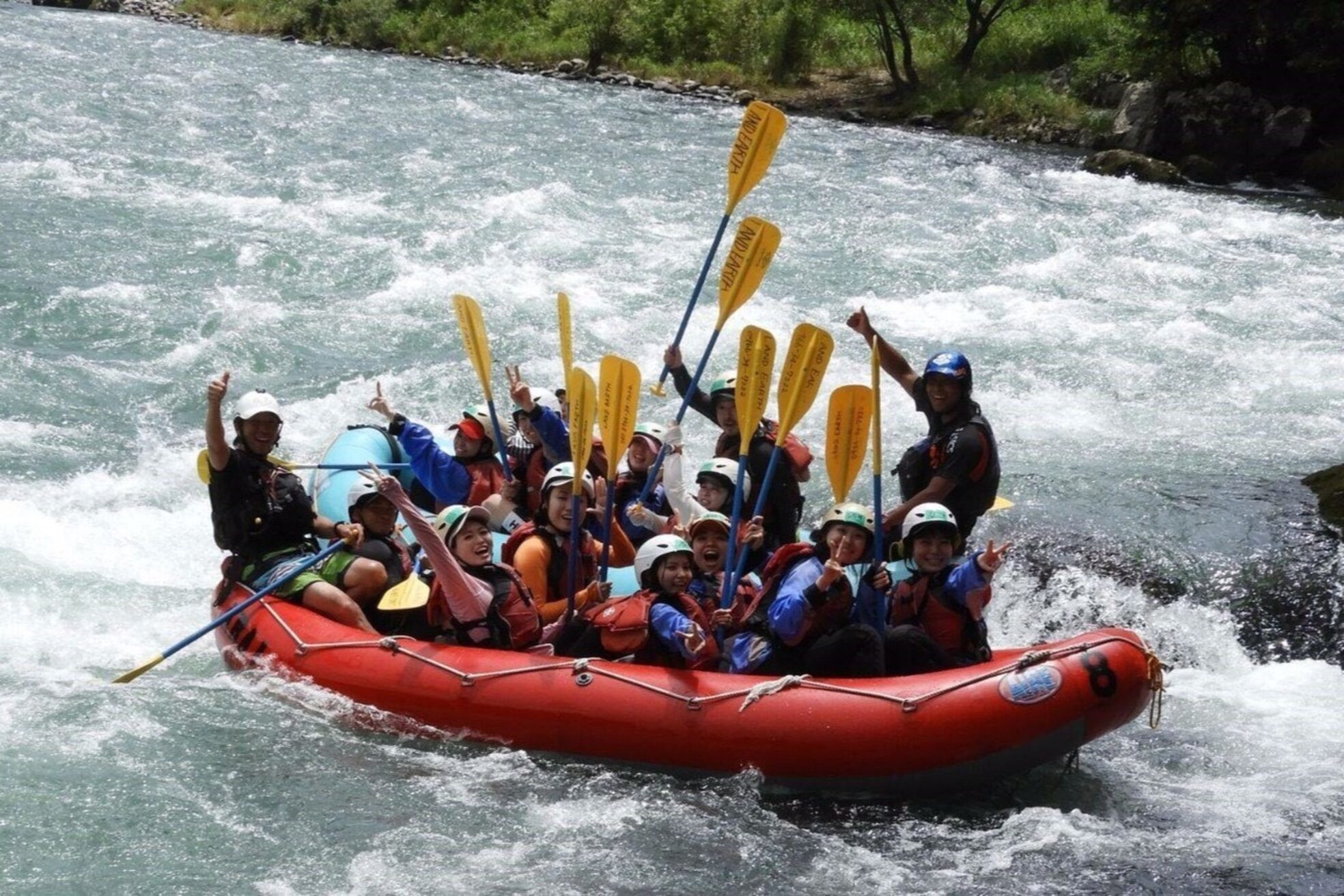 サローネファミリア(SALONE FAMILIA)15