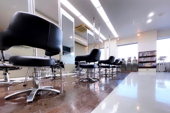 シャンプーボーイエイムス(SHAMPOO BOY aims)