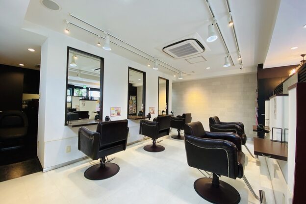 イーチ ヘアーアンドトータルビューティ(each hair&total beauty)1