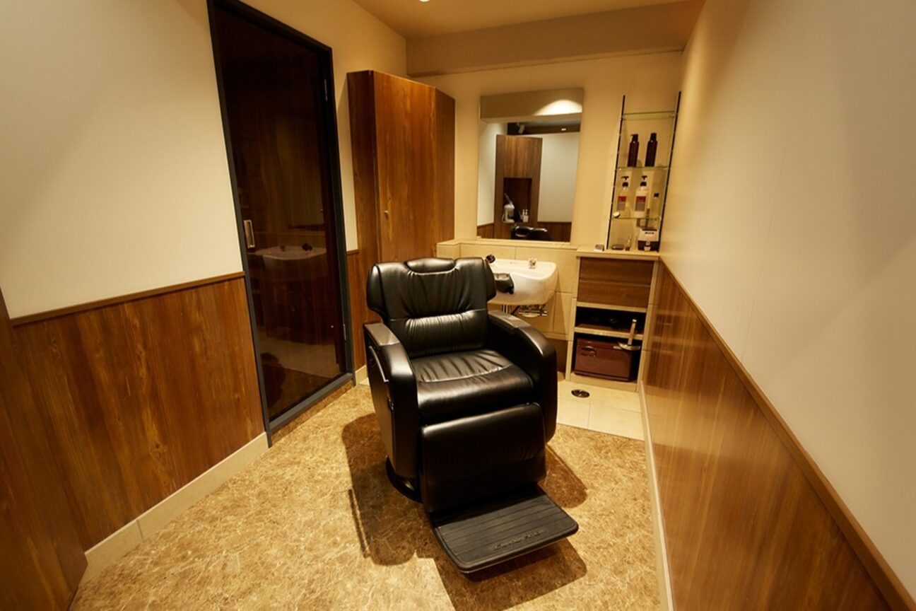 エヌドットバーバーヒロオ ネイル(N.BARBER HIROO)2