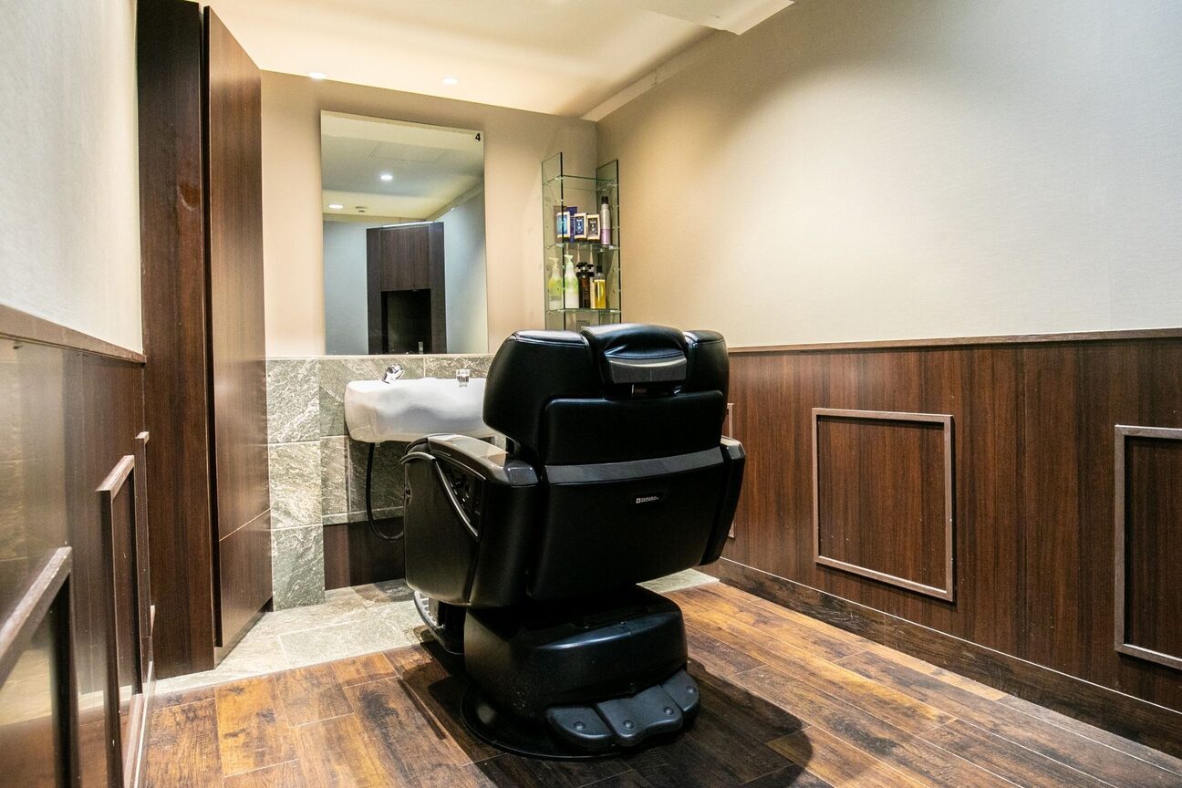 エヌドットバーバー ヒロオ(N.BARBER HIROO)2