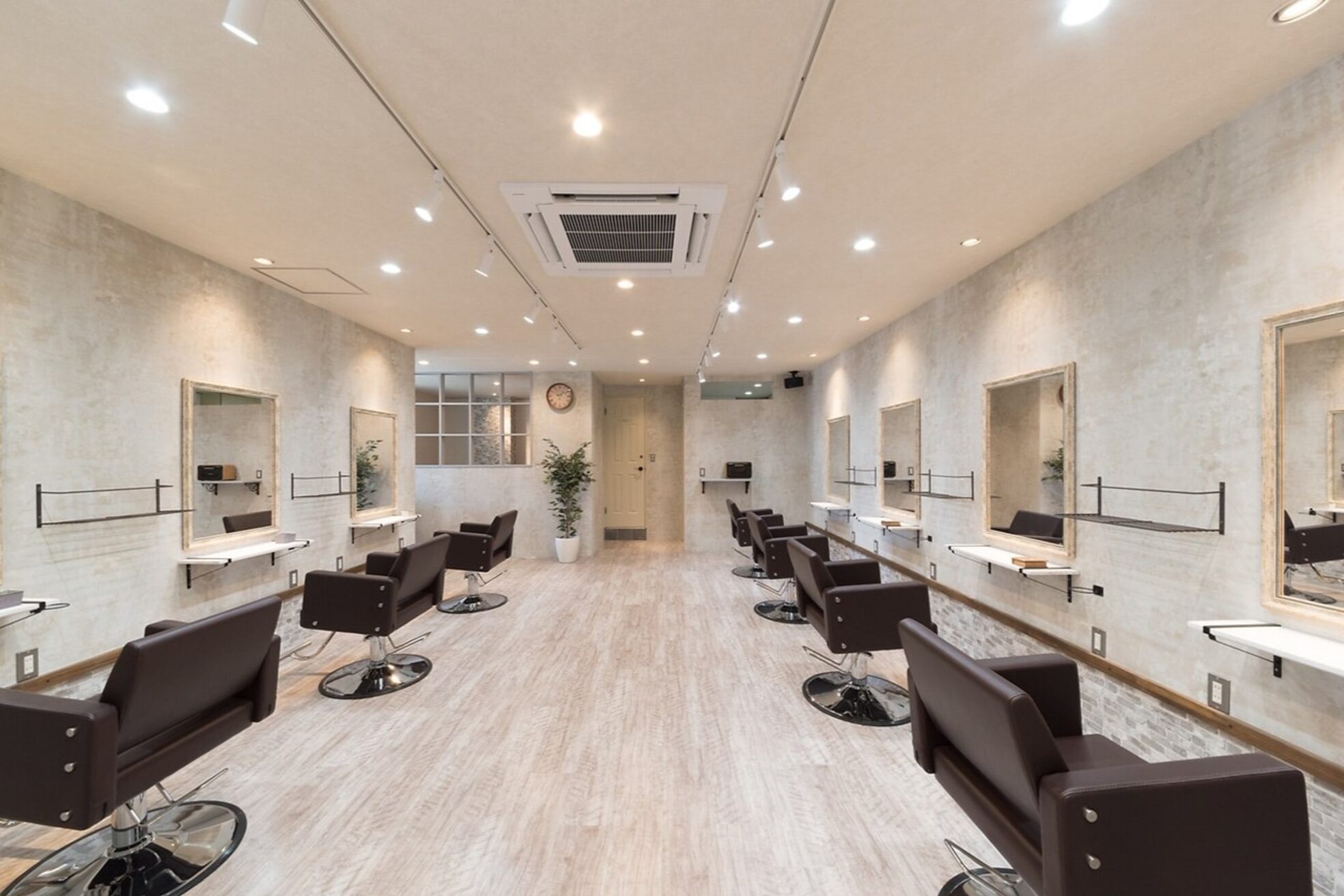 アグ ヘアー ムース 徳島駅前店(Agu hair mousse)1