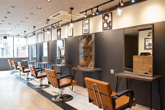 アグ ヘアー オッジ 札幌琴似店(Agu hair oggi)