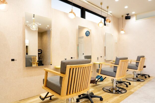 アグ ヘアー ティエル 米原店(Agu hair tiele)1