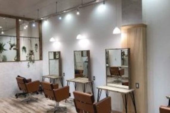 アグ ヘアー フィーカ つくば研究学園店(Agu hair fika)
