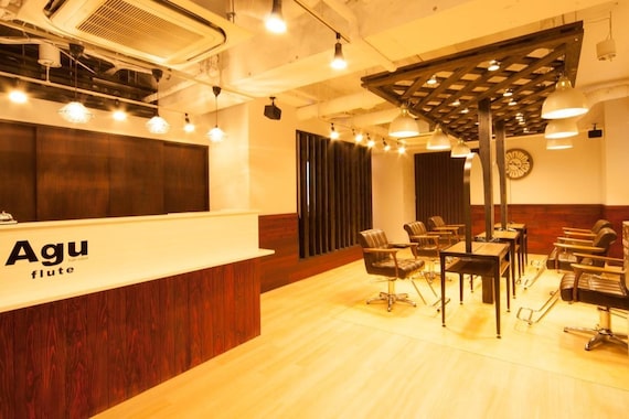 アグ ヘアー フルート博多店(Agu hair flute)