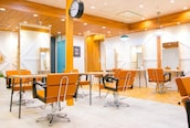 アグ ヘアー カプリ 札幌駅前店(Agu hair capri)