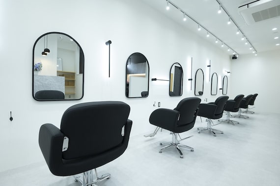 アグ ヘアー レリー 勝田台店(Agu hair lelie)