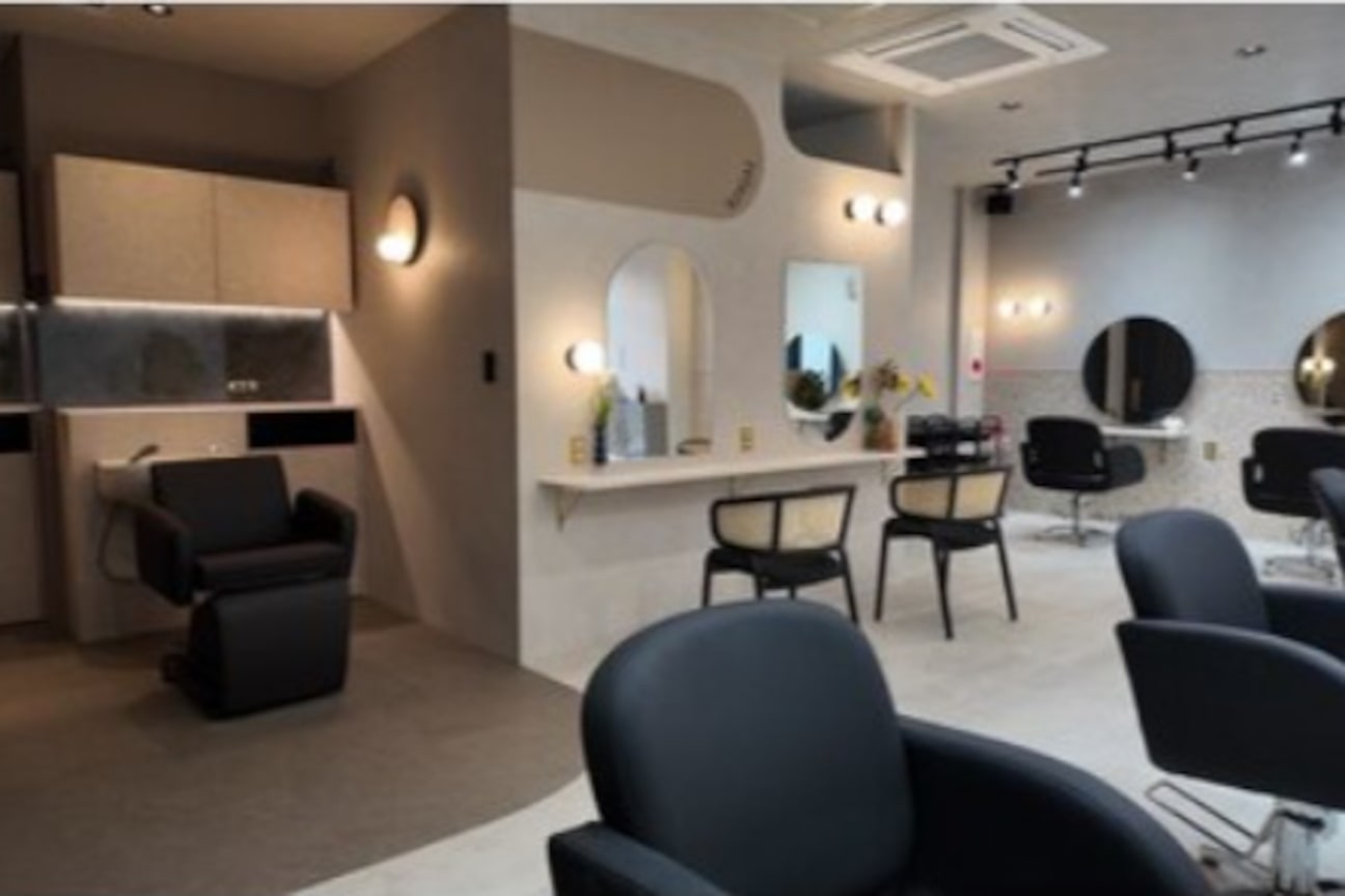 Agu. hair(株式会社 ロイネス)画像1