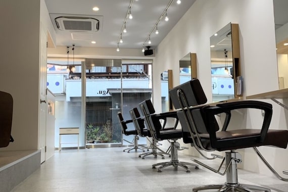 アグ ヘアー カロン 藤井寺店(Agu hair calon)