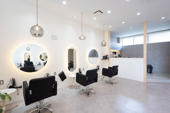 アグ ヘアー アシリ 千歳長都店(Agu hair asir)