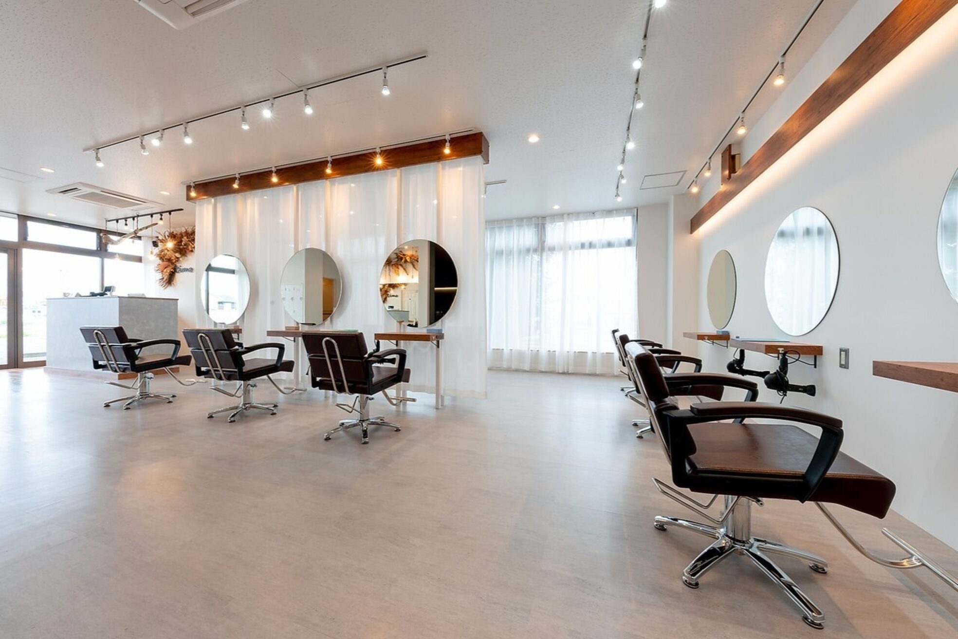 アグ ヘアー タイム 籠原店(Agu hair time)1