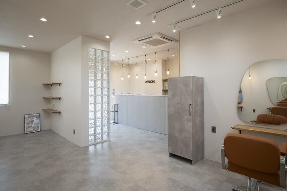 ナイロン 栃木店(NYLON.)