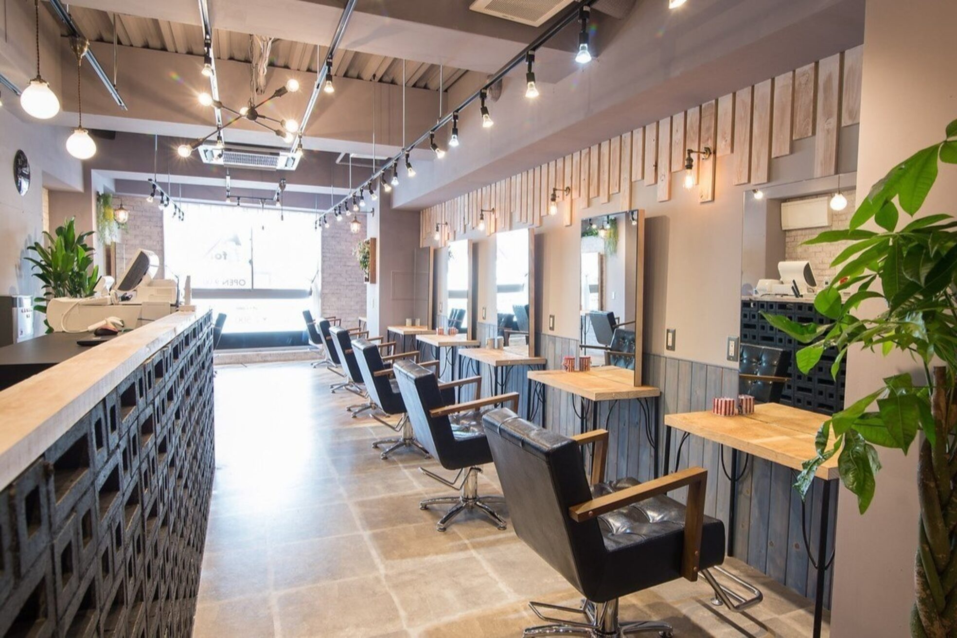 アグ ヘアー フォンテ 大泉学園店(Agu hair fonte)1