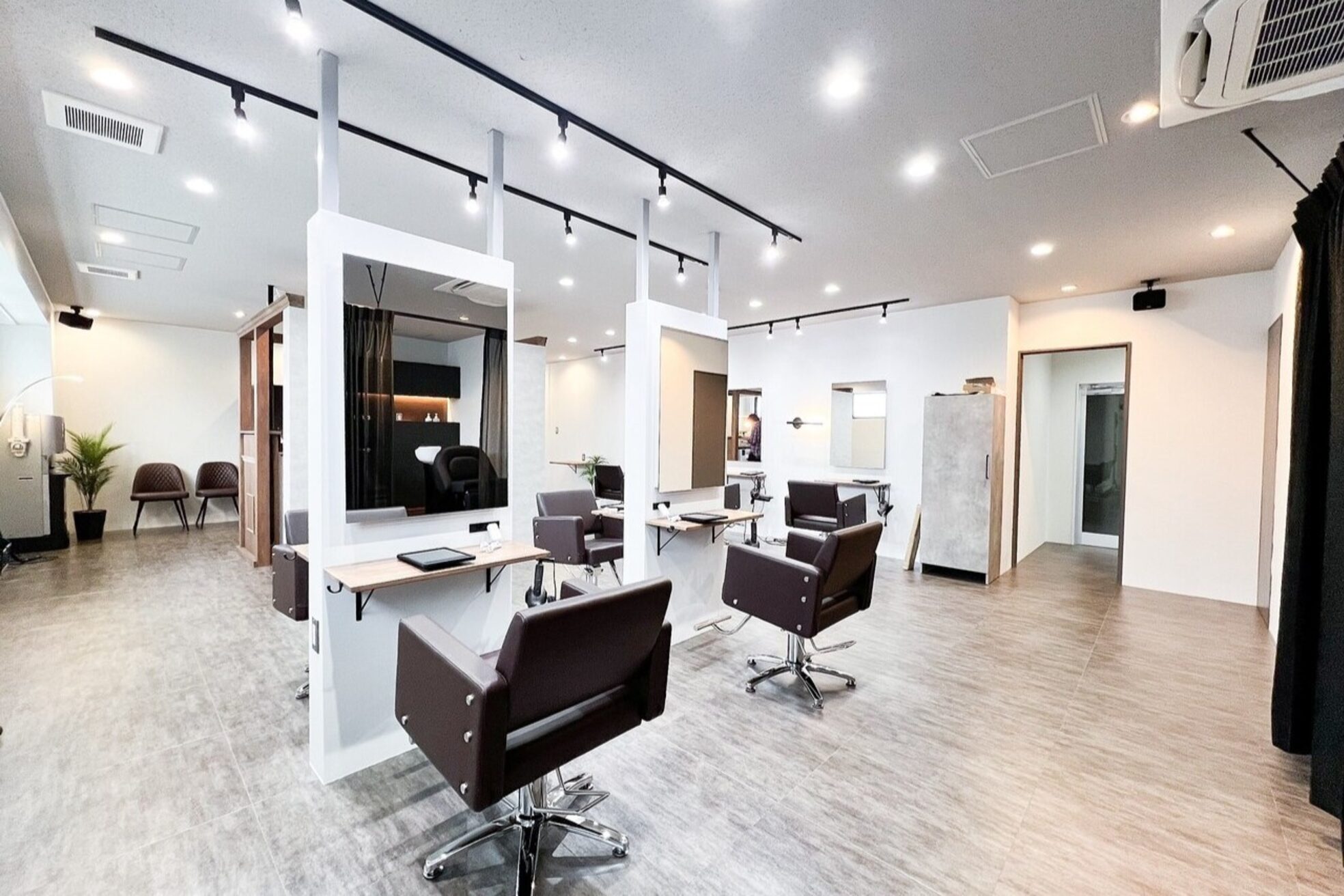 アグ ヘアー リリック せんげん台店(Agu hair lyric)1