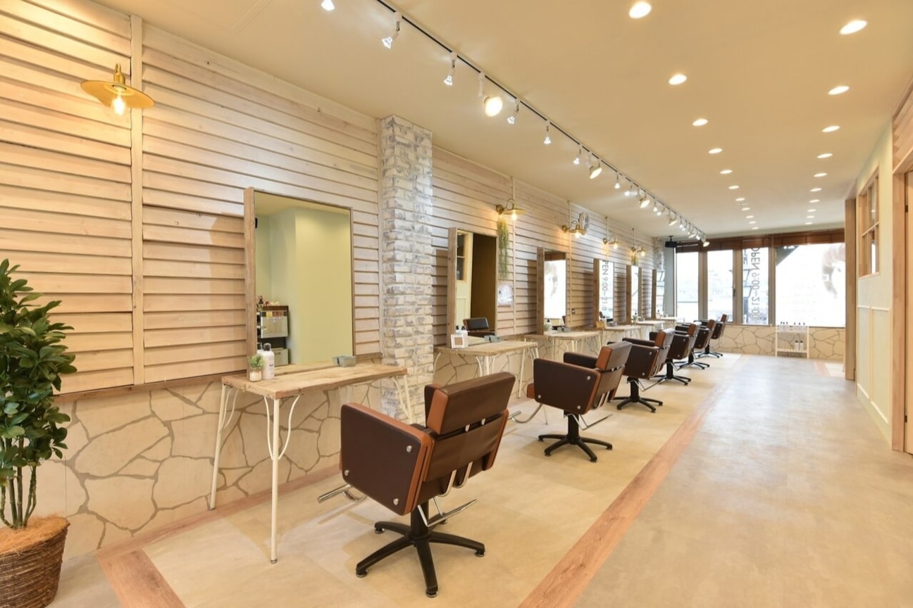アグ ヘアー カイラ 白河店(Agu hair kaila)1