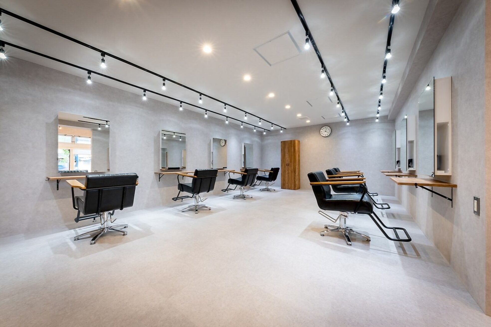 アグ ヘアー ピア 久喜青毛店(Agu hair pia)1