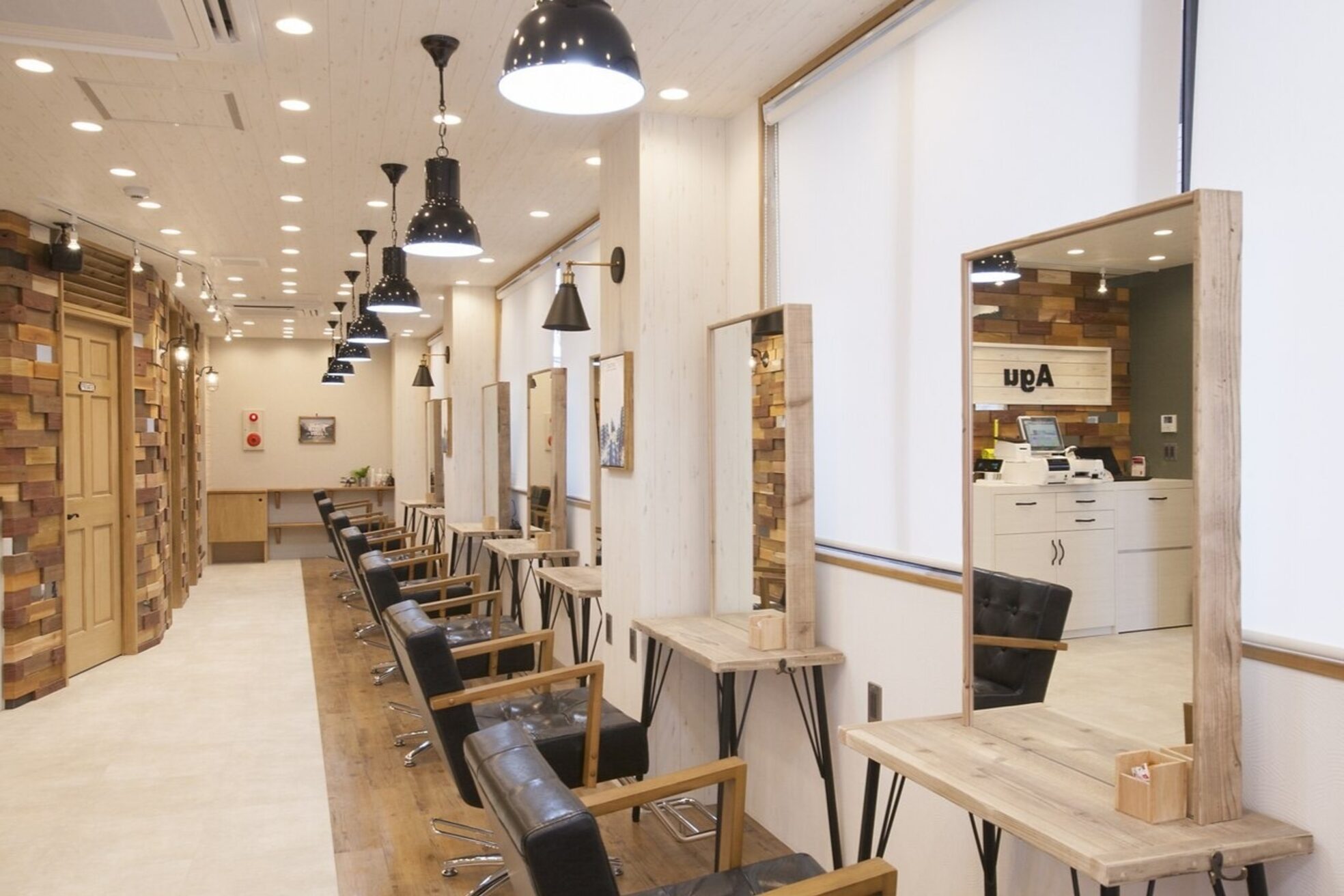 アグ ヘアー ラフェット 上尾店(Agu hair la_fate)1