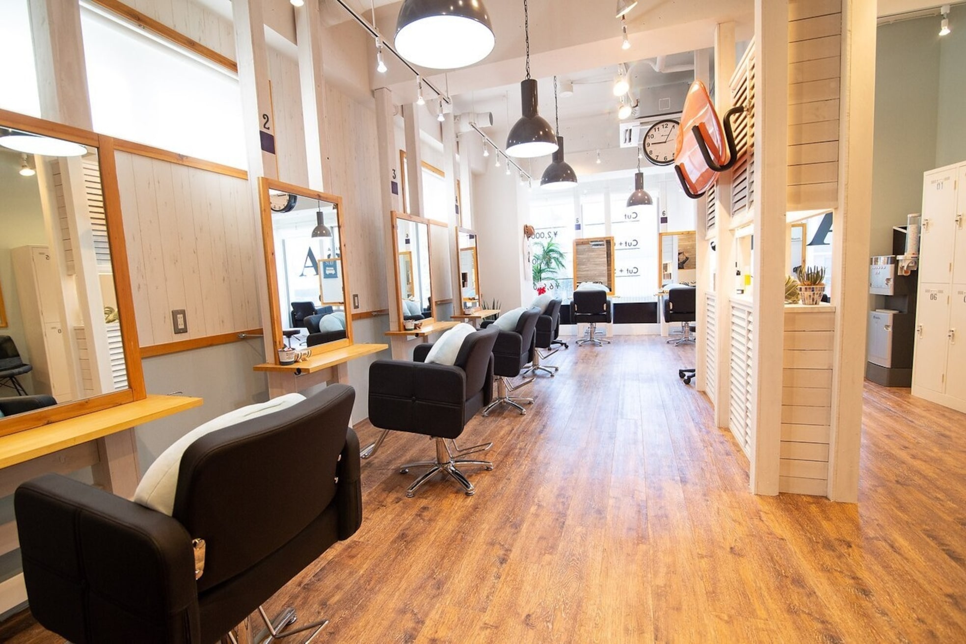アグ ヘアー カラン 成増店(Agu hair calin)3