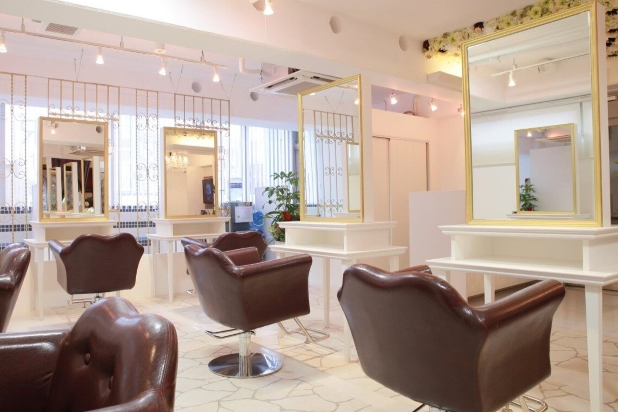 アグ ヘアー ルシアン 大宮店(Agu hair russian)1