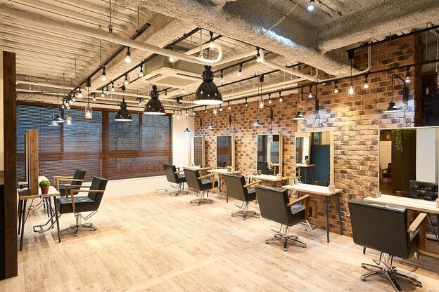 アグ ヘアー カティー ひばりヶ丘店(Agu hair cutty)1
