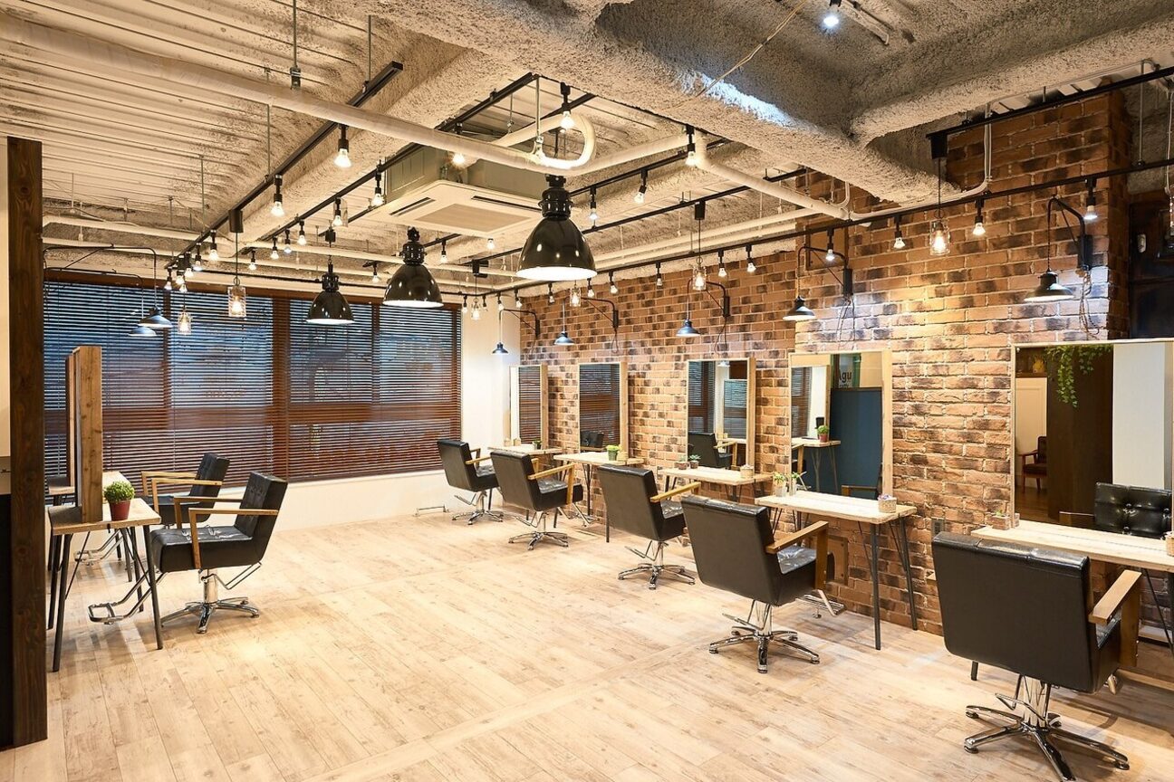 アグ ヘアー カティー ひばりヶ丘店(Agu hair cutty)1