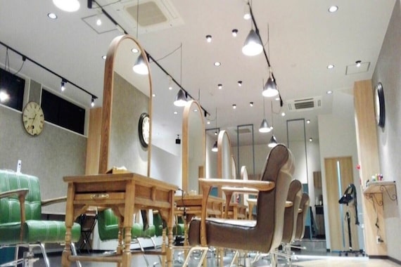 アグ ヘアー ビオラ 弘前駅前店(Agu hair viola)