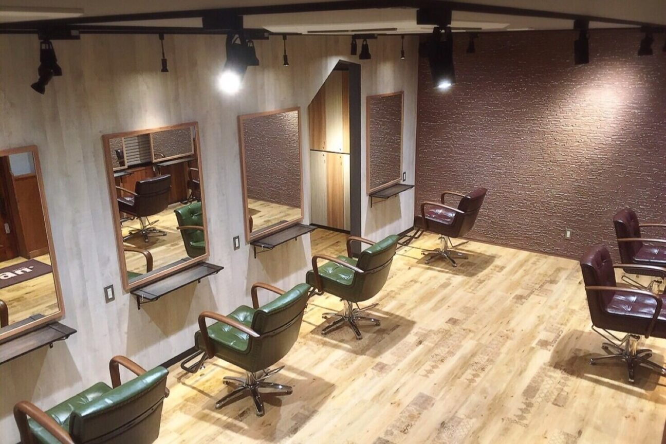 Agu. hair（株式会社　Ｐｕｚｚｌｅ）画像1