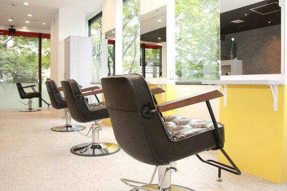 アグ ヘアー トミー 高宮駅前店(Agu hair tommy)