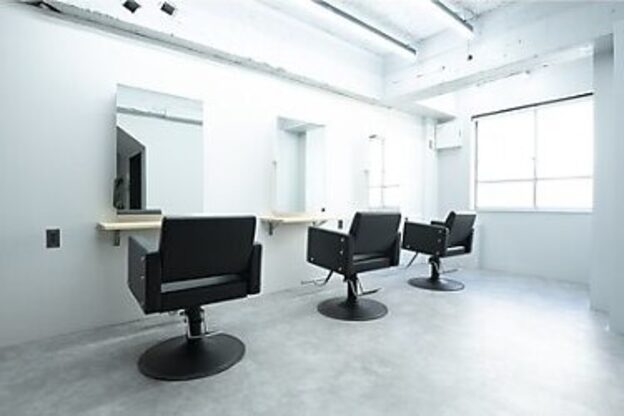 ファースト 八戸店(First)1