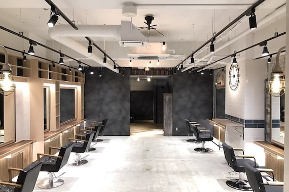 アグ ヘアー レガロ 仙台店(Agu hair regalo)