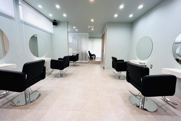 アグヘアーフルス 福島南町(Agu hair fluss)1