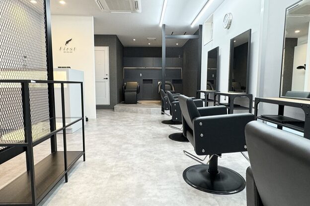 ファースト 登米佐沼店(First)1