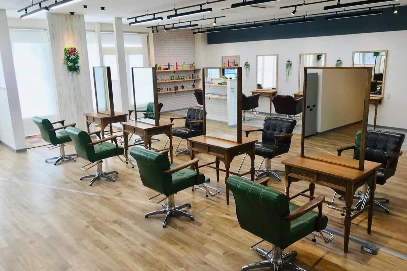 Agu. hair（株式会社　Ｐｕｚｚｌｅ）画像1