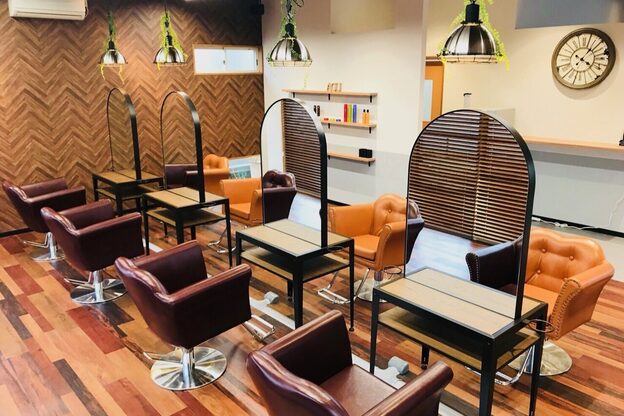 アグ ヘアー ピアス 矢本店(Agu hair pias)1