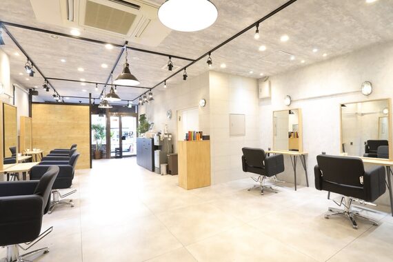 アグ ヘアー シップ 曳舟店(Agu hair ship)