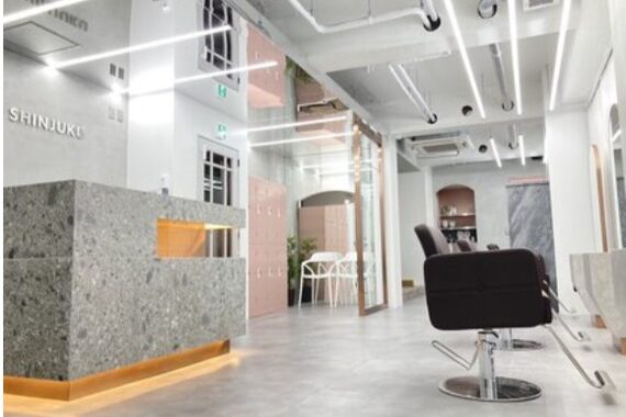 エクステ アグ ヘアー シンジュク 新宿西口店(Agu hair SHINJUKU)