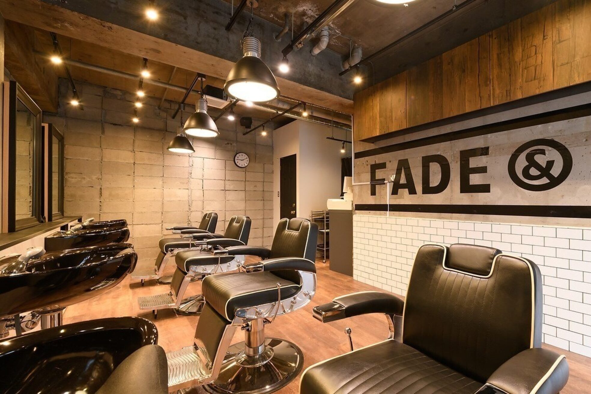 フェードアンドライン 成城学園前店(FADE&LINE)2