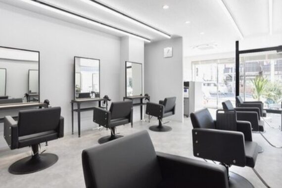 ファースト 明大前店(First)