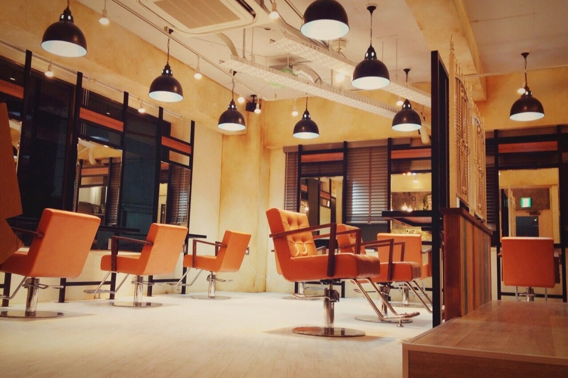 アグ ヘアー ジャヤ 三軒茶屋店(Agu hair jaya)1
