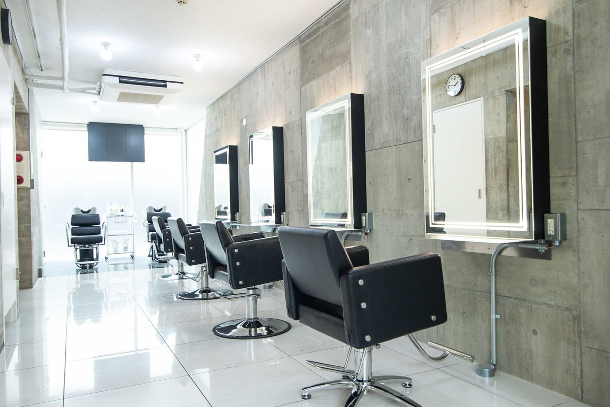 シーエス メイド バイ シャチュー 松戸店(CS made by SHACHU)1