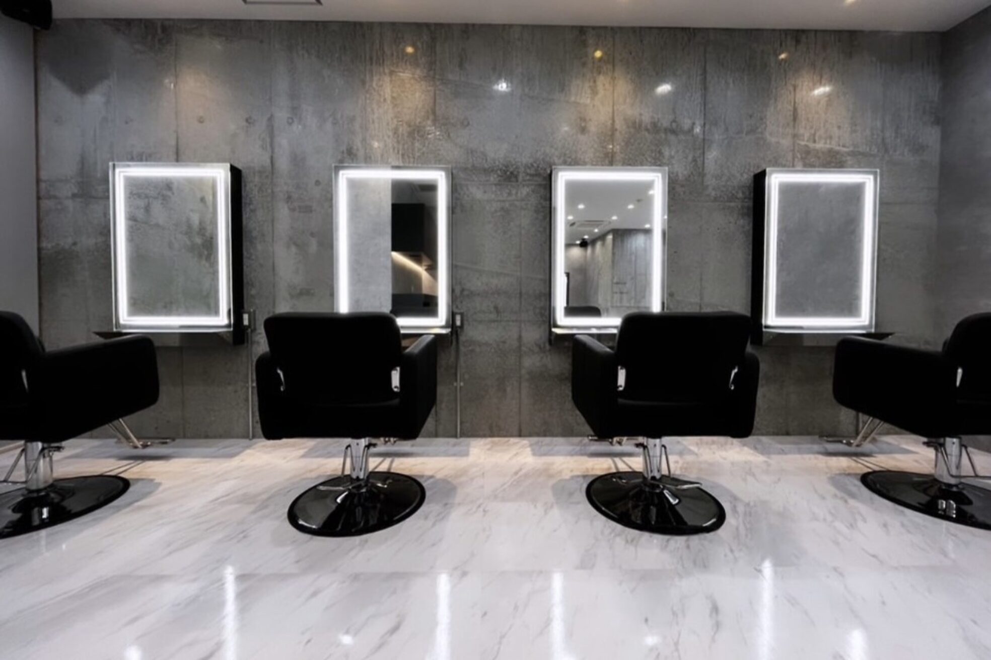 シーエスメイド バイ シャチュー 川崎店(CS made by SHACHU)3