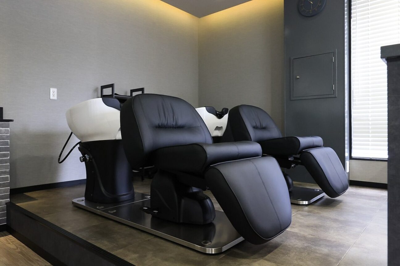 Agu. hair（株式会社　ＢＥＬＬＴＲＥＥ）画像1