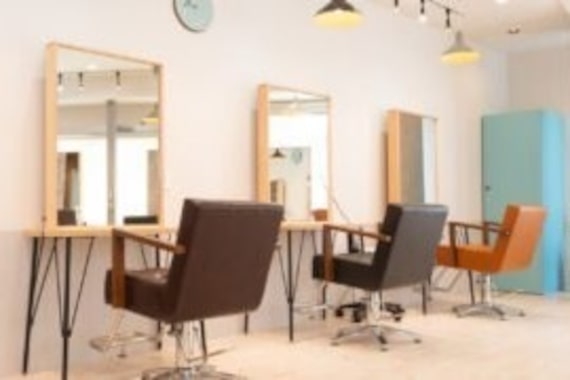 アグ ヘアー マイン 広島舟入店(Agu hair mine)