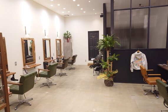 コードライン 高宮店(CODE.LINE)