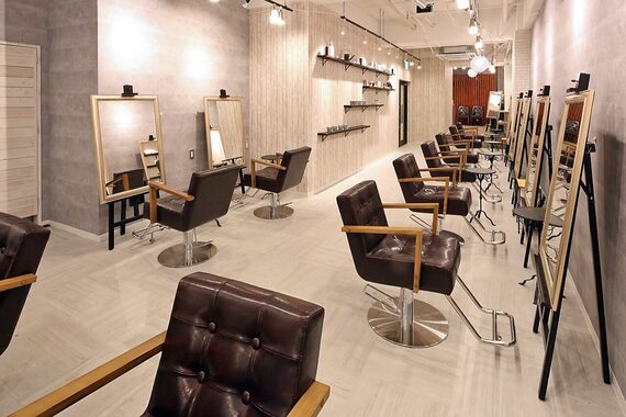 アグ ヘアー ディオ 熊本上通店(Agu hair dio)