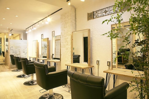 アグ ヘアー ステラ 長崎店(Agu hair stella)